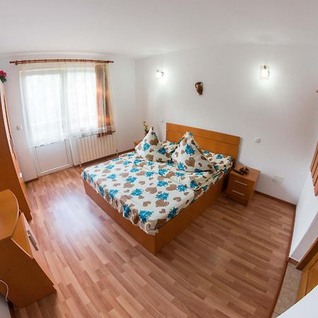 Casa Andreea Hotel Sucevita Kamer foto